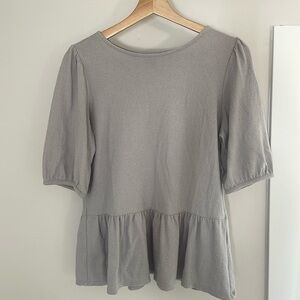Banana Republic light grey top